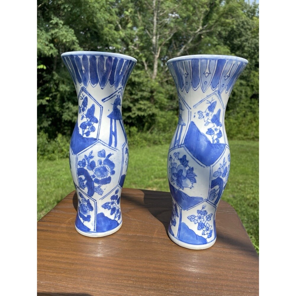 Two's Company Canton Collection Blue White Porcelain Candle holder Pair 9”
